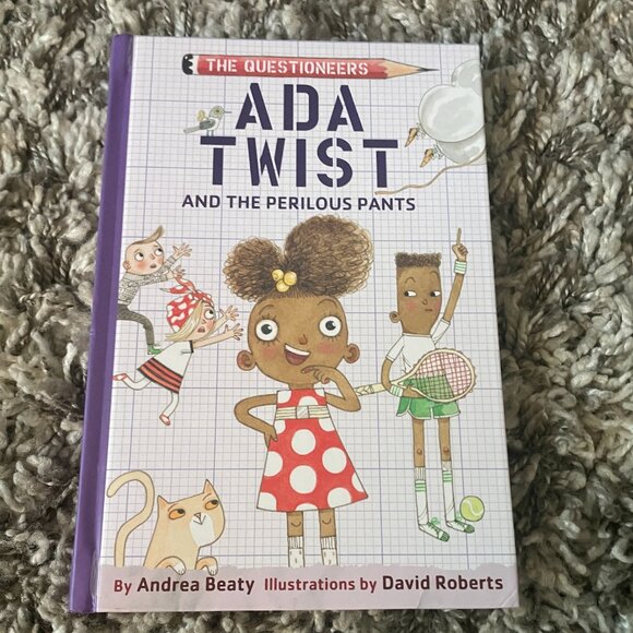 Books - Picture 5 of 8